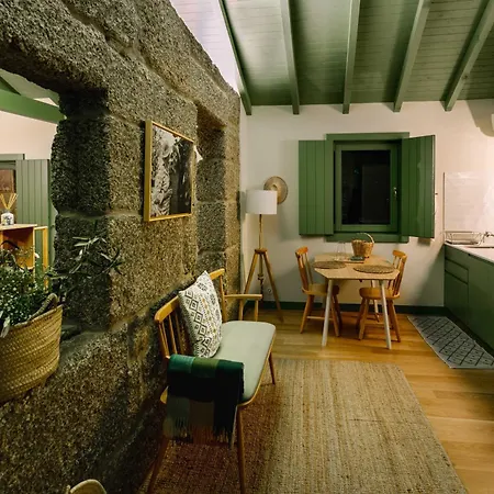Alloggio per agriturismo Coura Amarante