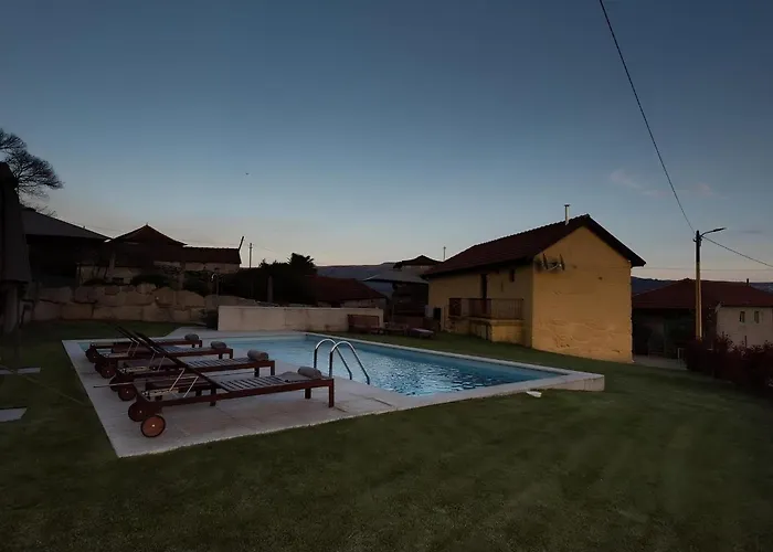 Coura Alojamento de Turismo Rural *